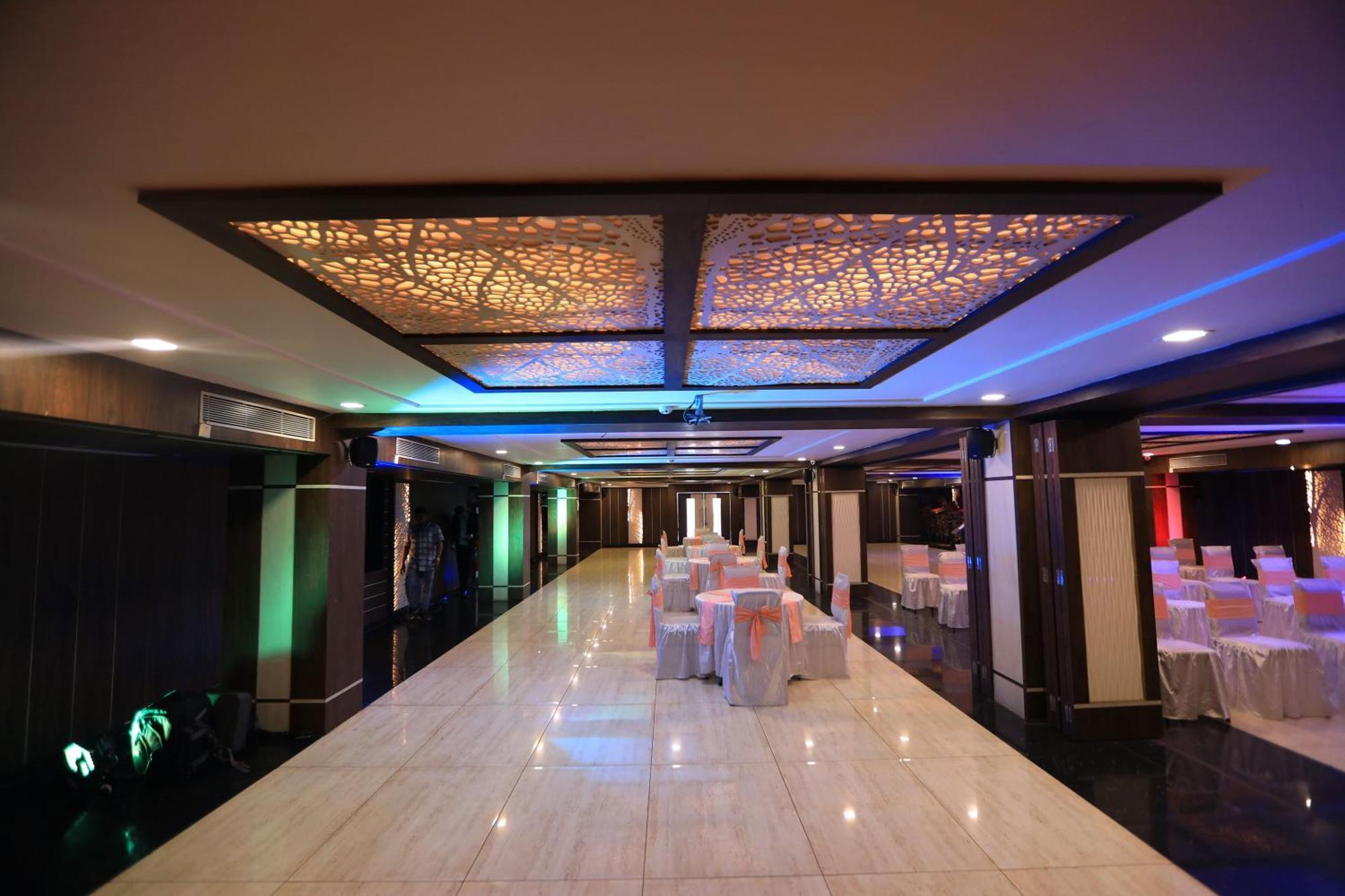 The Suncity Bhubaneswar Exterior photo